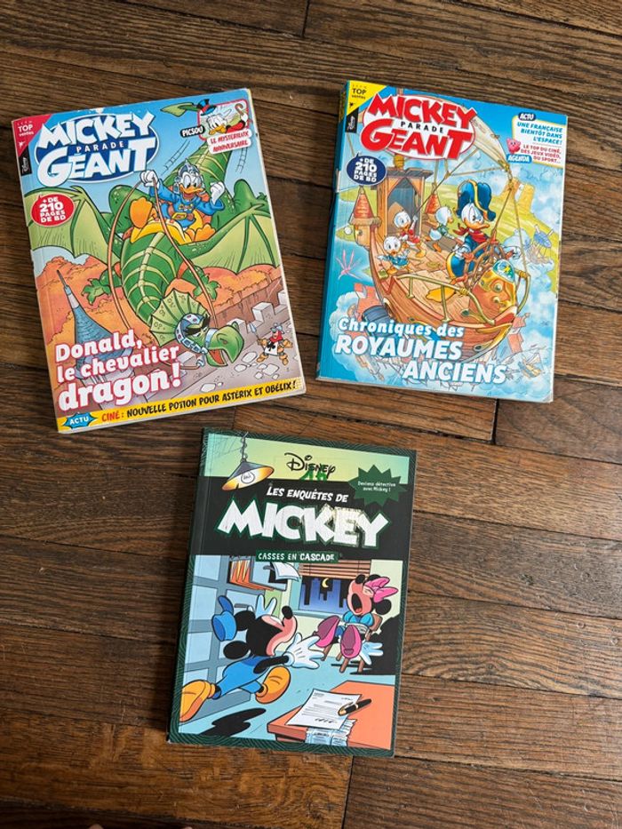 Lot trois livres Mickey