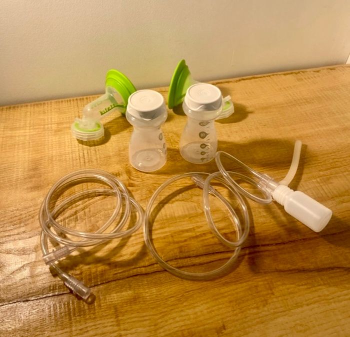 Accessoires allaitement et recolteur manuel