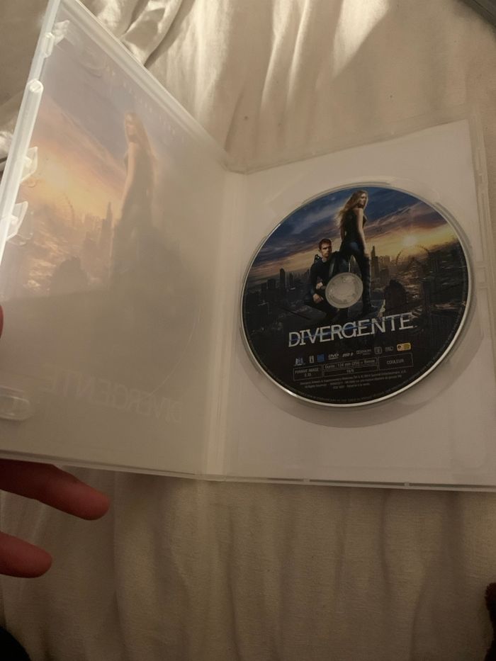DVD divergente - photo numéro 4