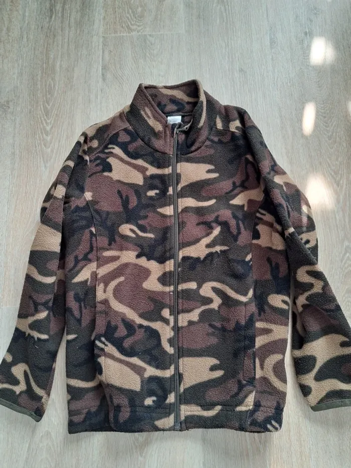 Lot polaire decathlon et sweat kipsta 10 ans - photo numéro 4