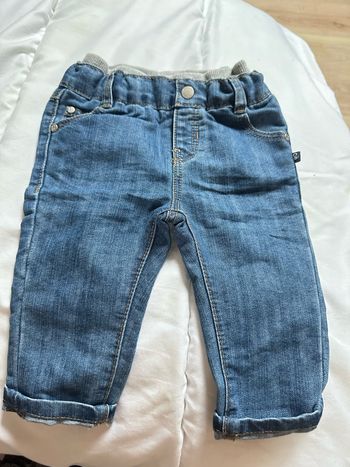 Jean bb obaibi 6 mois