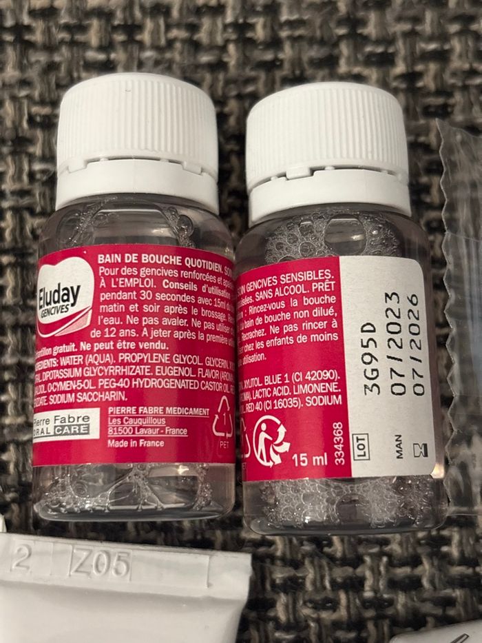 Lot de produits dentaire neuf dentifrice fils dentaire bain de bouche - photo numéro 2