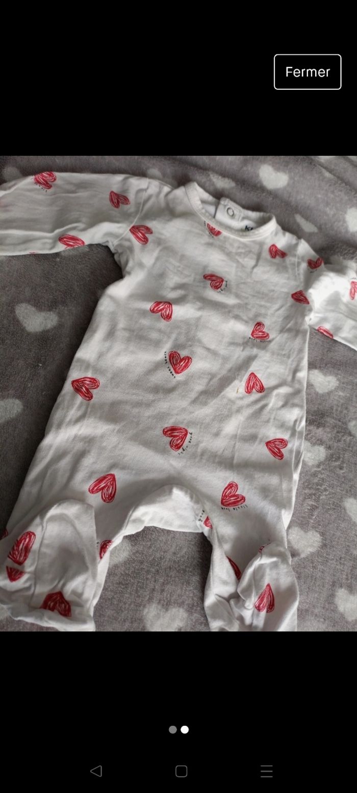 Pyjama 1mois - photo numéro 2