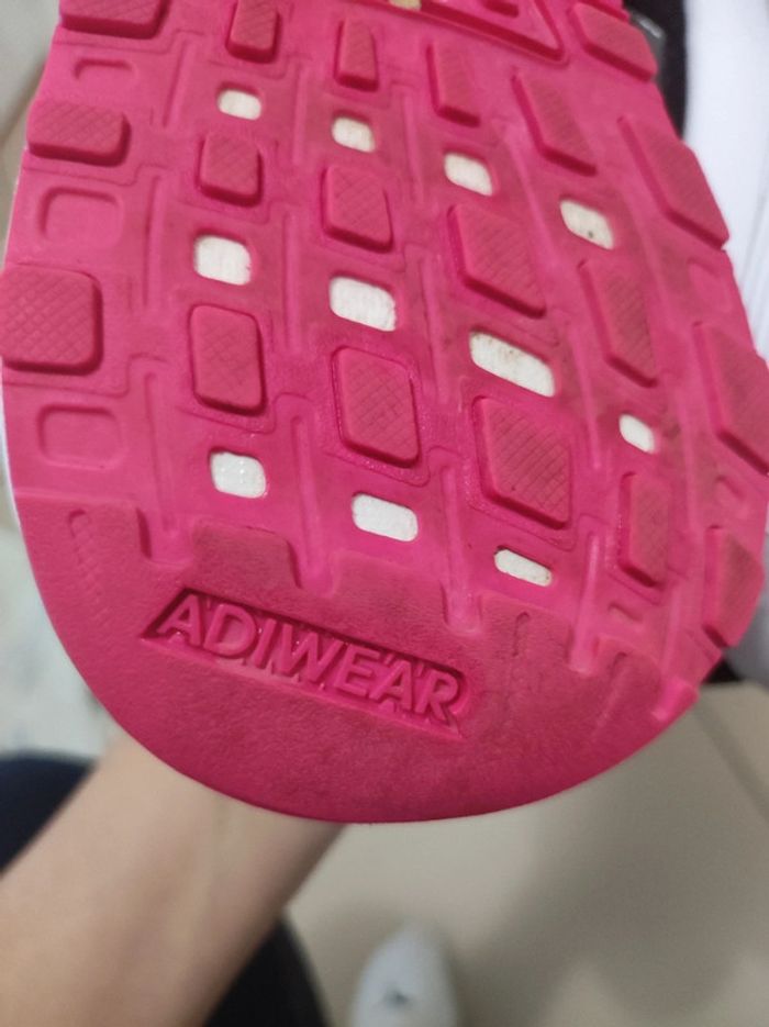 Baskets Adidas orholite femme t.40 - photo numéro 9