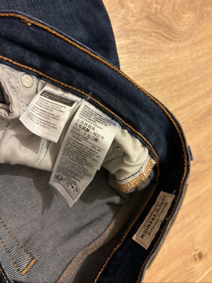 Jean LEVIS 724 Taille haute Droit Bleu foncé - photo numéro 6