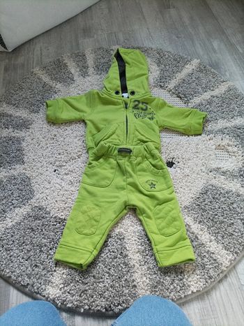 Ensemble jogging 1 mois