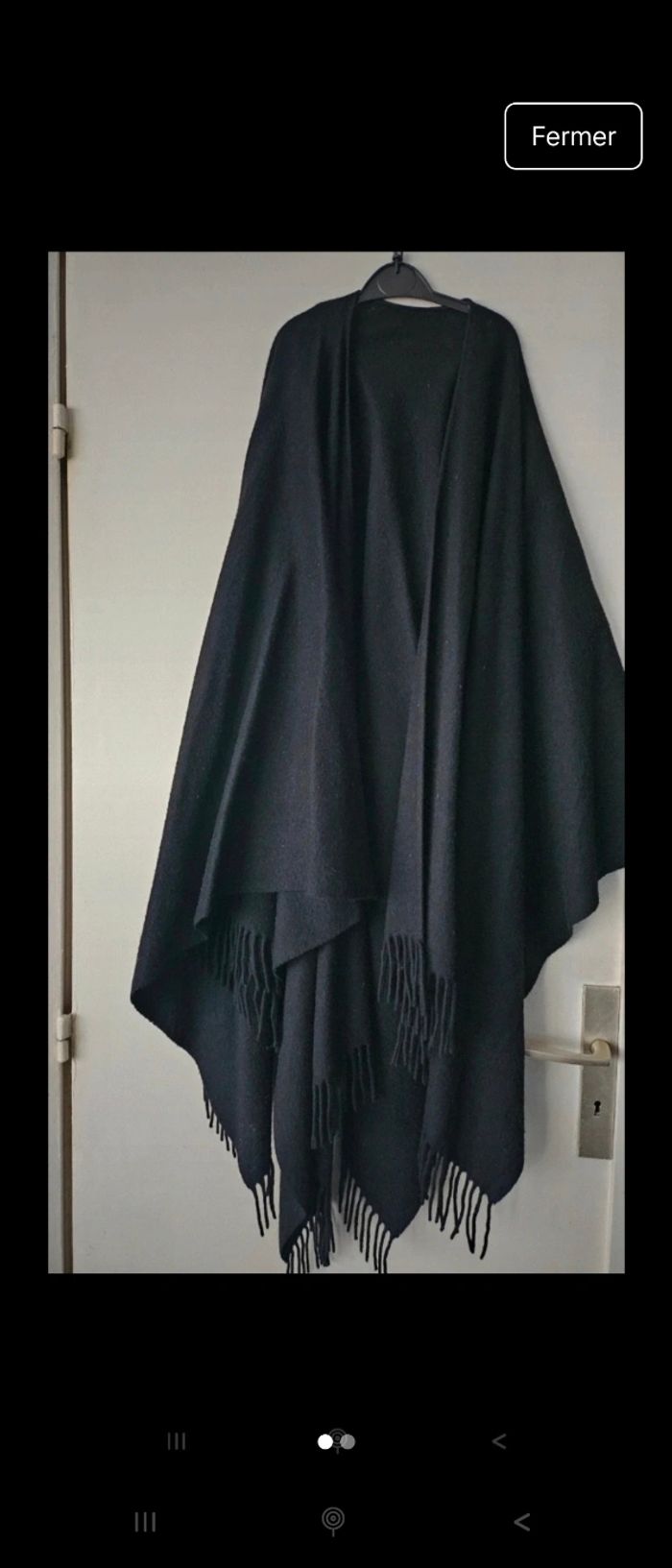 Poncho noir pour femme