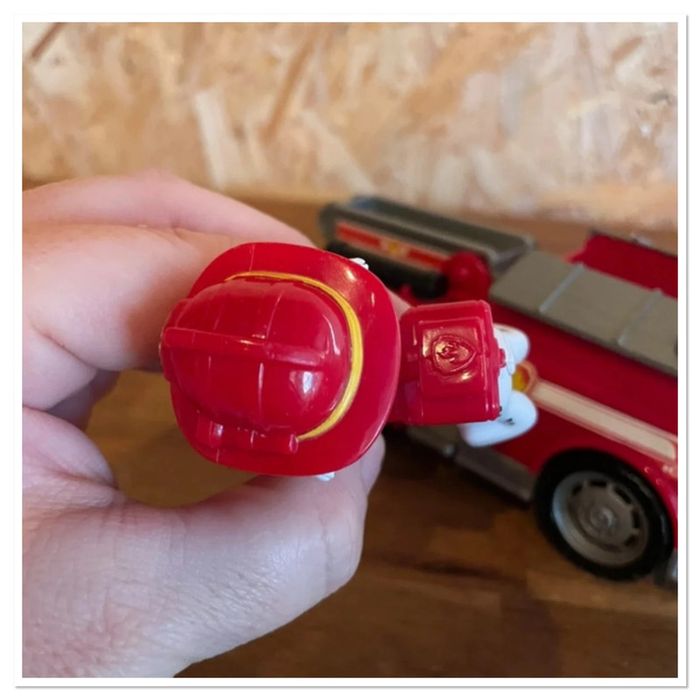 Idée cadeau 🎁 figurine Marcus et son véhicule de la Pat Patrouille - photo numéro 7