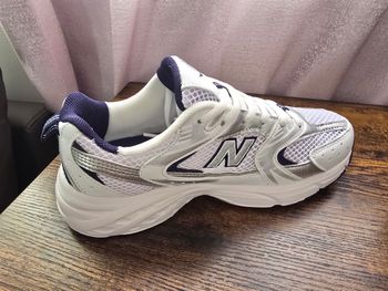 New balance 530 femme.