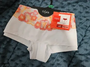 Shorty femme 38/40 neuf étiquetter
