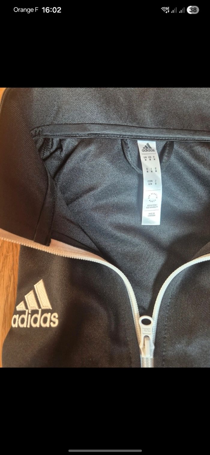 Veste Adidas/ Taille M/ neuve - photo numéro 8
