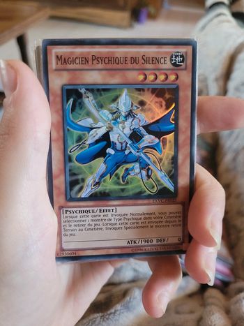 Carte magicien psychique du silence