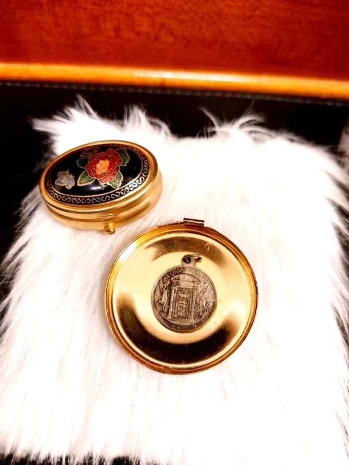 Magnifique médaille religieuse jubilé vintage