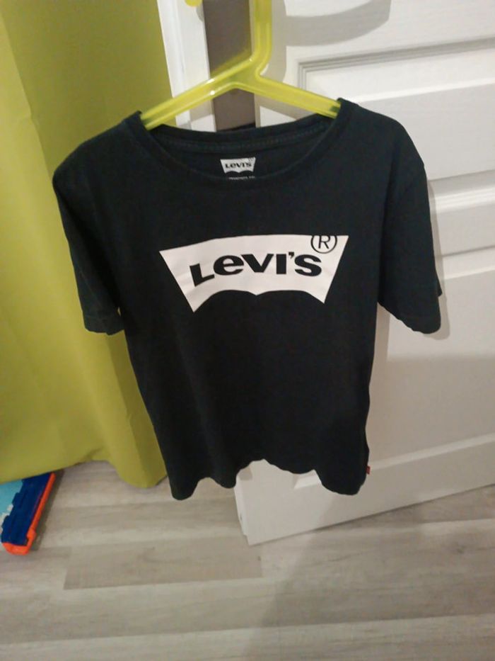 T-shirt Levi's
