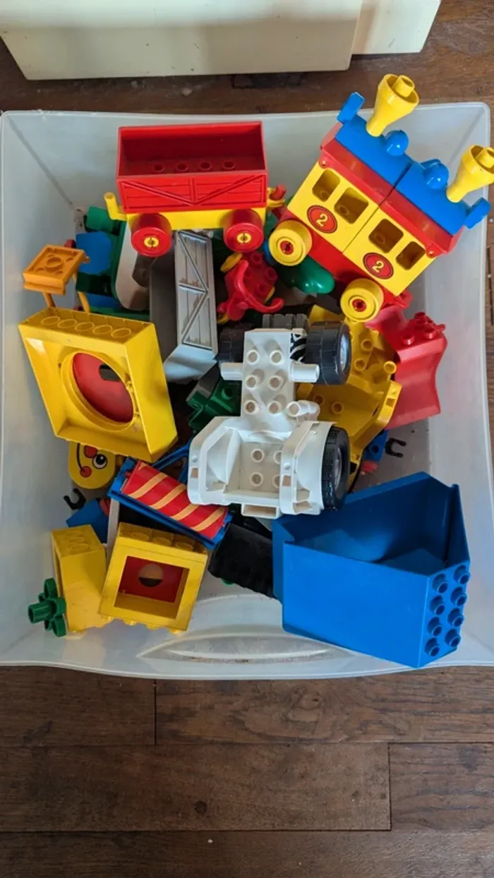 Gros lot Lego Duplo ( 6 kgs) - photo numéro 3