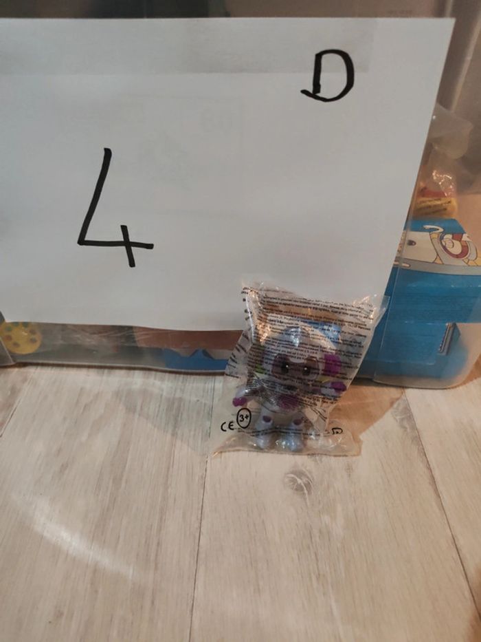 Figurine McDonald's Discovery science