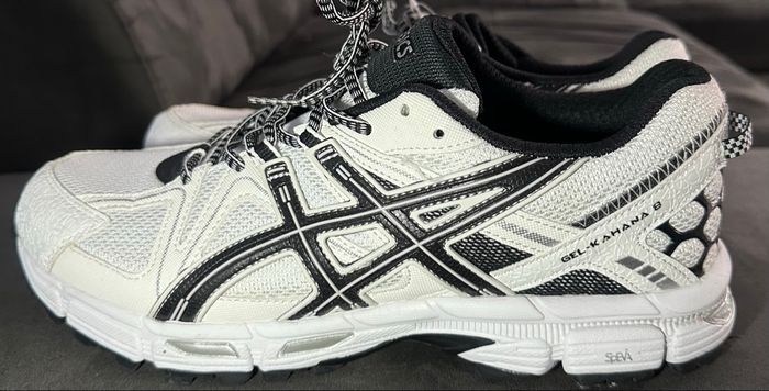 Asics Gel Kahana 8 blanches/noires – pointure 45 - photo numéro 3