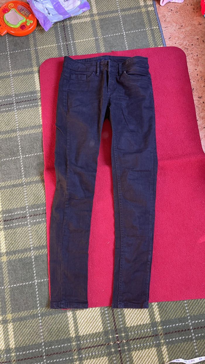 Joli jean noir taille 36 - photo numéro 2