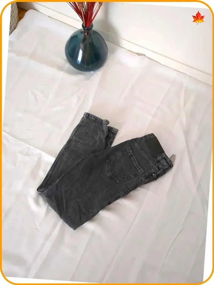 Jeans femme Zara - photo numéro 3