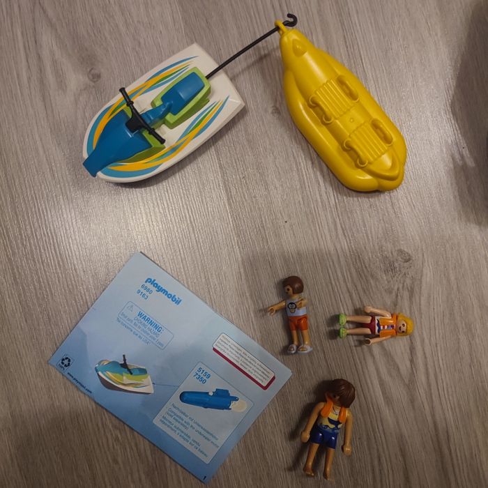 Playmobil 6980 vacanciers avec jet ski et banane manque un gilet - photo numéro 2