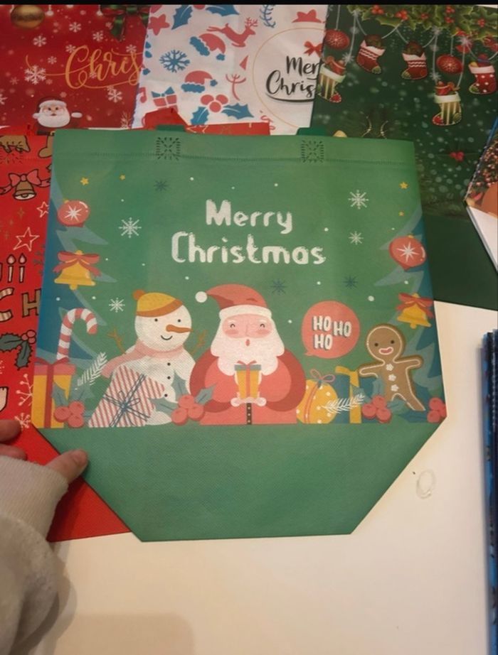 Lot NEUF de 10 sacs cabas sur le thème de Noël - photo numéro 9