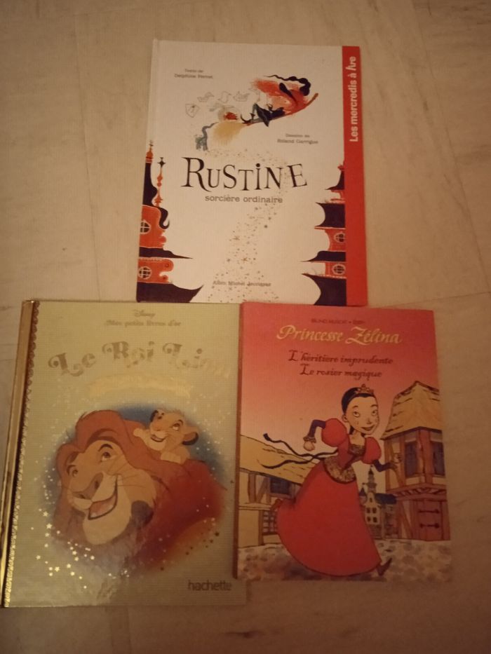 Vend trois livres enfants
