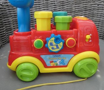 Joli jeu "camion Tap Tap" Vtech