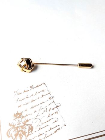 Magnifique broche vintage doré