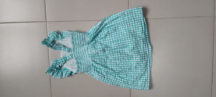 Robe 3/4 ans - photo numéro 4