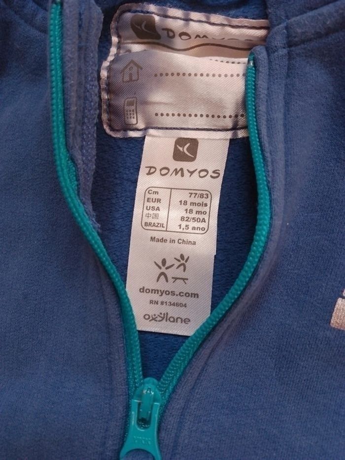 Ensemble survêtement et 2 tee-shirts Domyos 18 mois - photo numéro 2