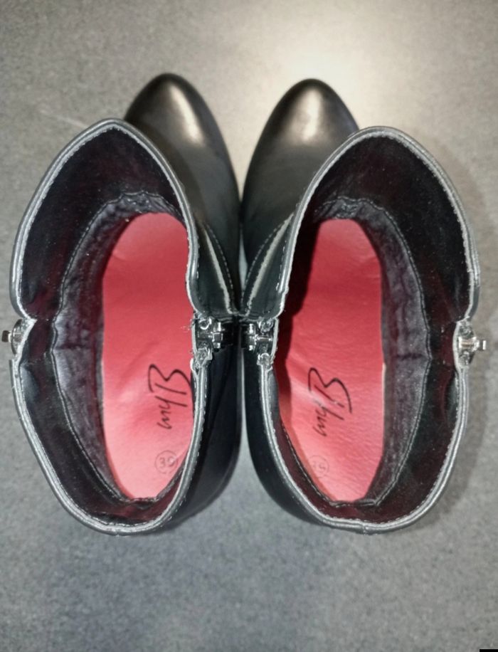 Bottines à talons avec boucles - photo numéro 5