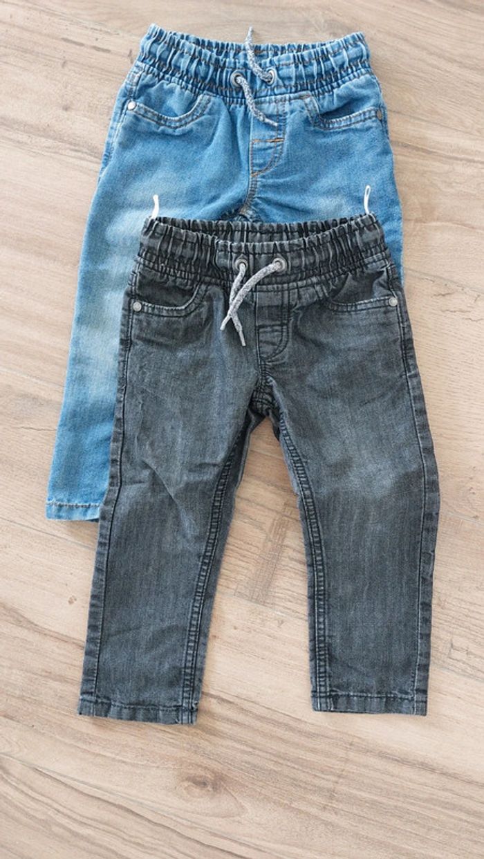 2 pantalons jean c&a taille 92