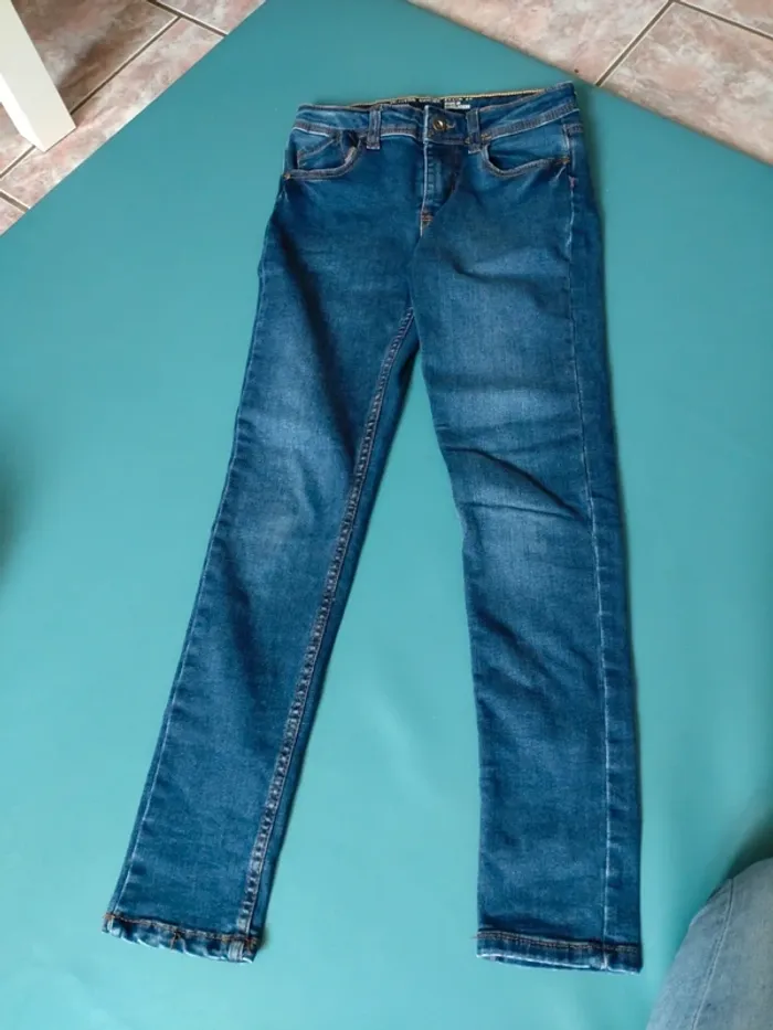 Jean Primark taille 10/11 ans