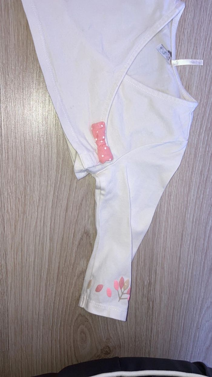 Boléro fille 6 mois - photo numéro 3