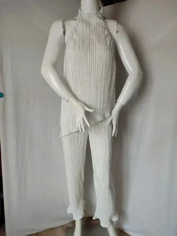 Ensemble blanc