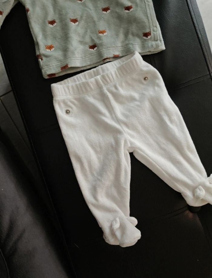 Pyjama 3 mois - photo numéro 2