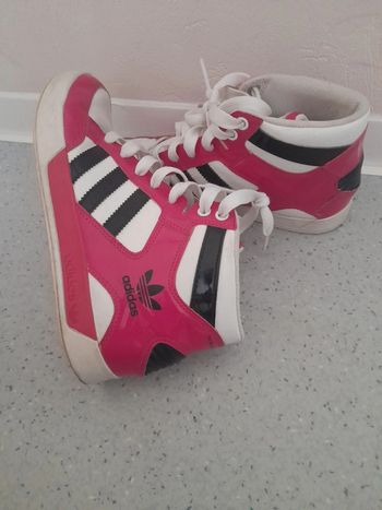 Chaussures adidas