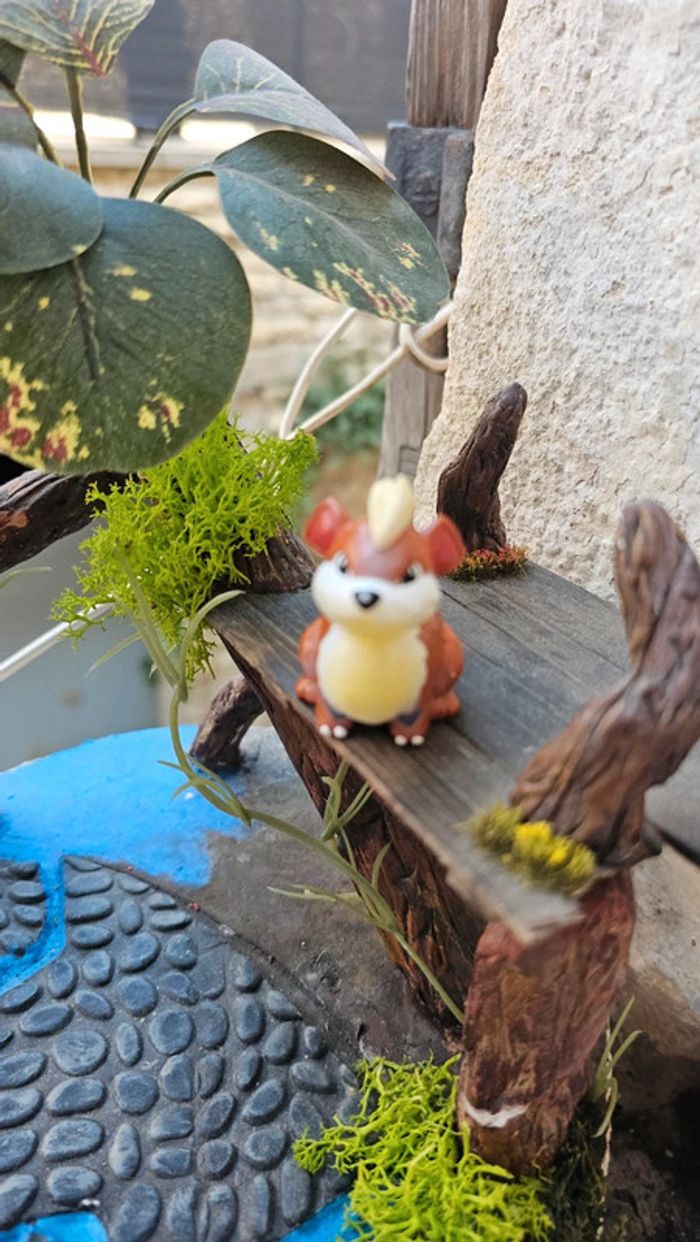 Super figurine Pokemon Nintendo tomy C.G.T.S.J caninos - photo numéro 2