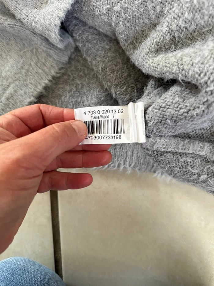 Pull Armand Thierry femme taille 2 - photo numéro 3
