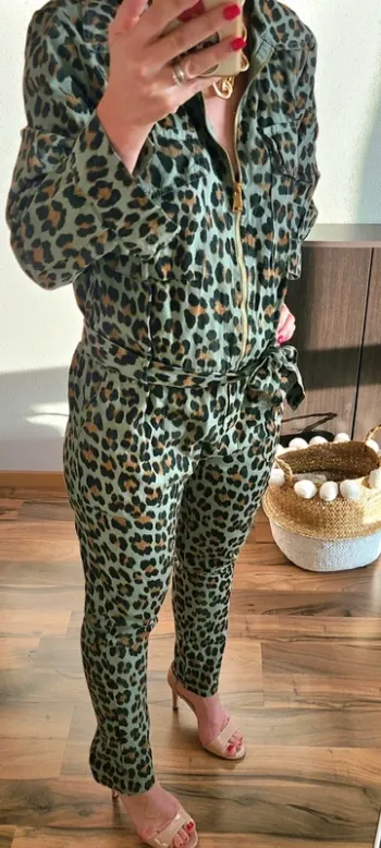 Combinaison Léopard 🐆 - Neuve avec étiquette - Plusieurs tailles disponibles