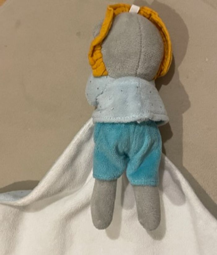 Peluche doudou plat lion Neuf - photo numéro 4