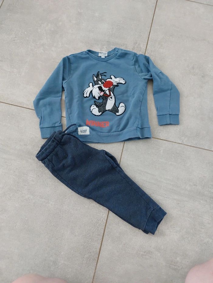 Ensemble Looney Tunes by OVS