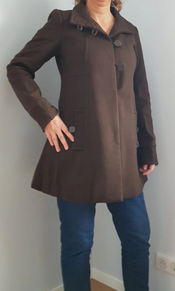 Manteau de couleur marron