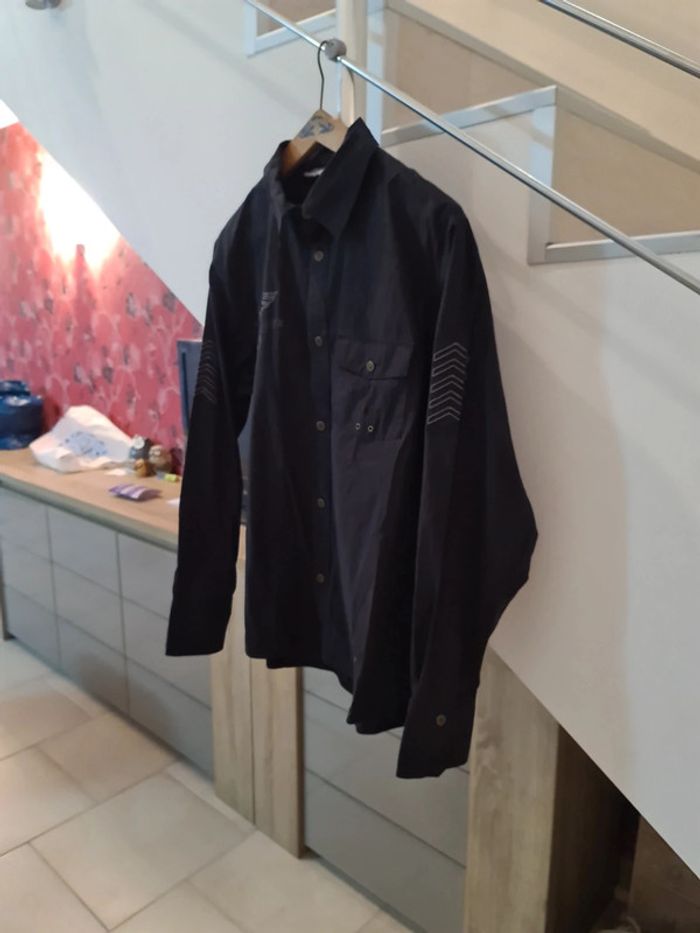 Chemise neuve taille S (taille grand) - photo numéro 4