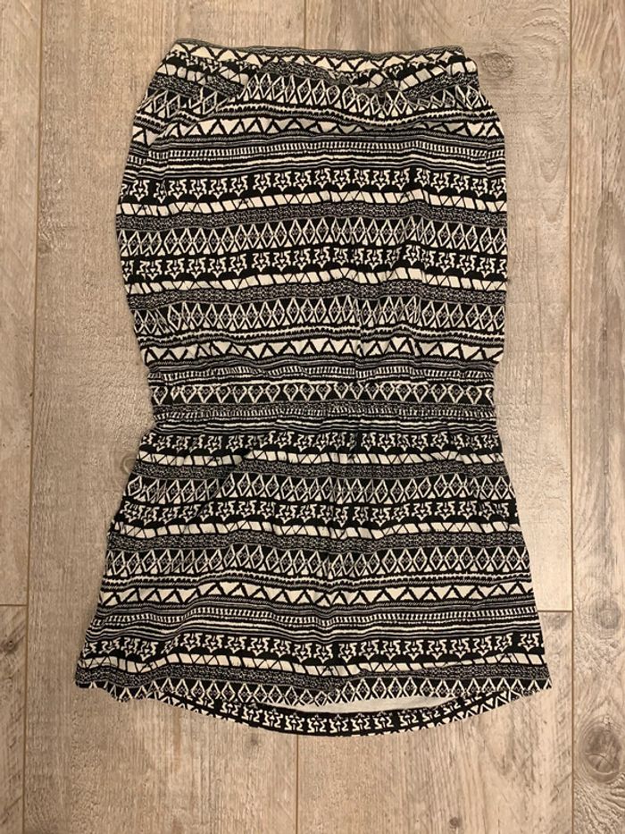 Robe sans bretelle noir et blanche - photo numéro 2