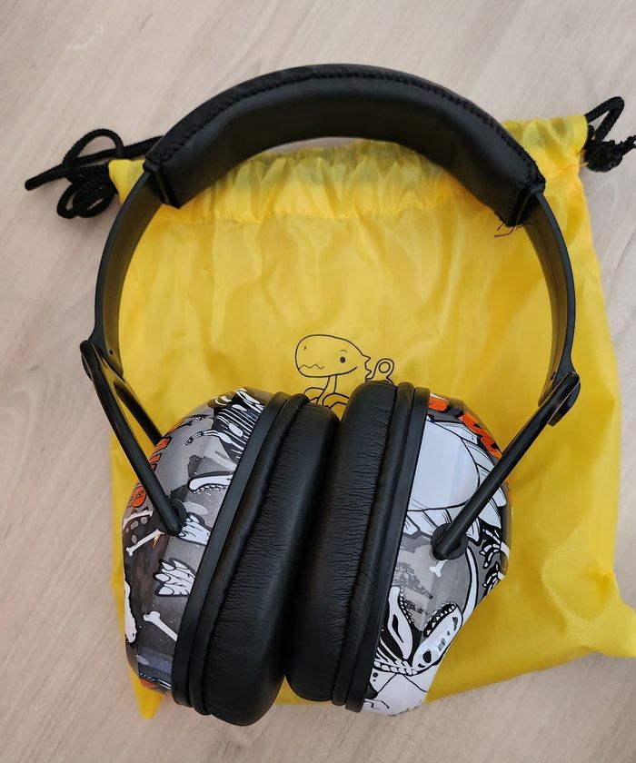 Casque antibruit enfant dinosaure