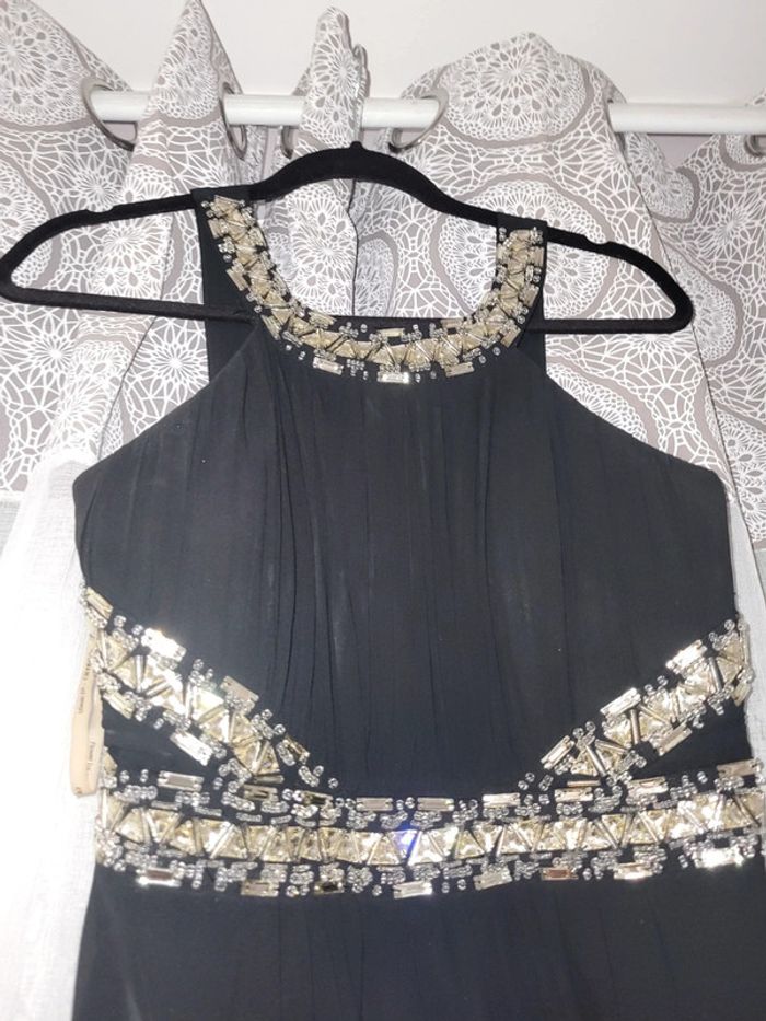 Robe de soirée à strass - photo numéro 3