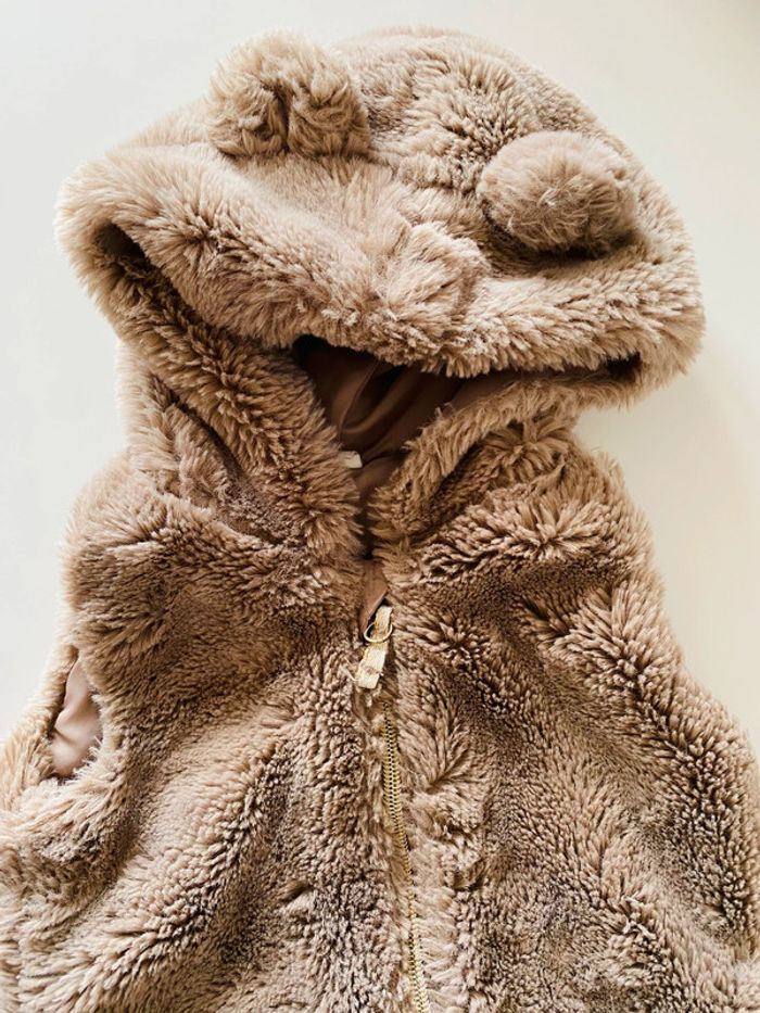 Veste sans manches ourson H&M 80 cm - photo numéro 2