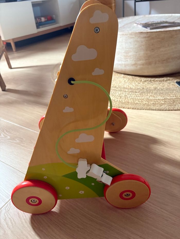 Chariot de marche en bois - photo numéro 8