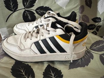 Chaussure adidas